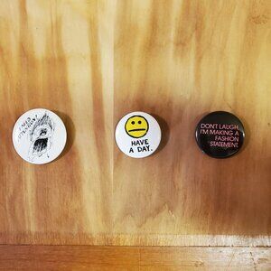 Set Of 3 VTG 1980s Novelty Pinback Buttons Retro Accessories For Jackets Or Bags